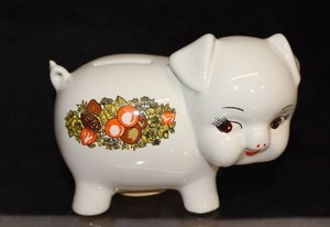 lot 102 image: Rare 1983 Corning-Ware Pig Piggy Bank Spice of Life Corning Glass Works in Excellent Condition wCoin Plug