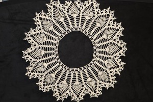 lot 117 image: Vintage Starched Crocheted Doily Wall Table Textile Art