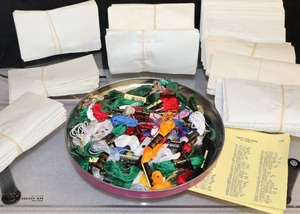 lot 129 image: Vintage DMC Floss Collection