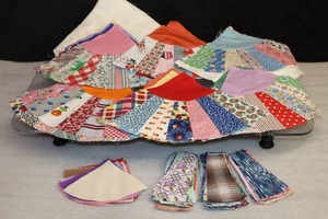 lot 130 image: Vintage Patchwork Hand-Sewn Quilt Project Started