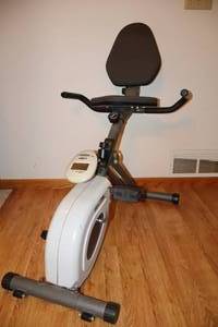 lot 241 image: Relisted...Stamina In-Tone Folding Recumbent Bike...