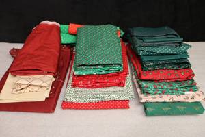 lot 199 image: Bulk Christmas Quilting Sewing Fabric