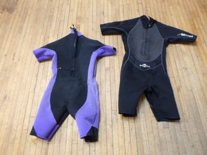 lot 132 image: 2 Mens Wet Suits