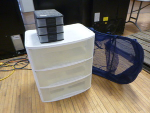 lot 170 image: Storage Containers