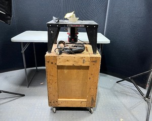 lot 289 image: Crafstman Router Table & Drill