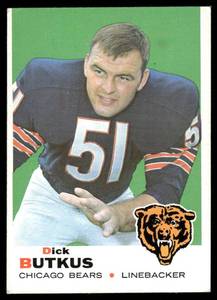 lot 190 image: Dick Butkus 1969 Topps #139 Vintage Football Card