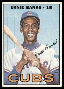 lot 28B image: Ernie Banks 1967 Topps #215 Vintage Baseball Card
