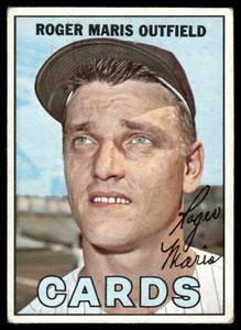 lot 73B image: Roger Maris 1967 Topps #45 Vintage Baseball Card