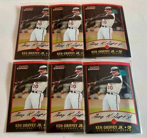 lot 233 image: Ken Griffey Jr. 6 Card Lot 2001 Bowman Chrome #107 Baseball Cards