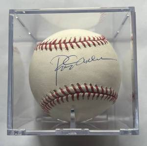 lot 4D image: Rod Carew Signed OMLB Selig Rawlings Baseball with MLB COA - Minnesota Twins