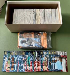 lot 85C image: (400) 1994 Upper Deck Baseball Card Box w Pack Wrappers