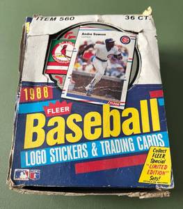 lot 88C image: 1988 Fleer 36 Pack Card Box - Baseball Cards