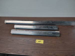 lot 69 image: Segmented Press Brake Die, 1.25 x 2...