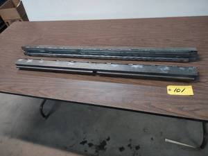 lot 101 image: Specialty Die Set, 34 Round x 46...