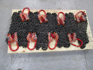 (8) 7 Double Leg Lifting 516 Chain Slings