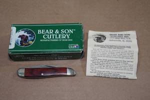 lot 37 image: Bear & Son Cutlery Folding Pocket Knife