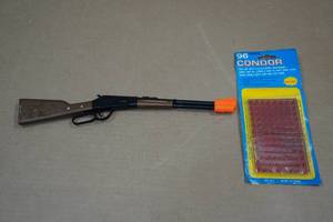 lot 47 image: Vintage Cowboy Lever Action Rifle Cap Gun