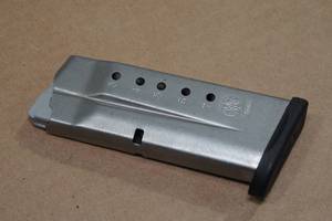 lot 77 image: Smith & Wesson M&P 9mm Pistol Magazine