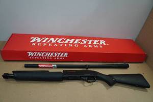 lot 1L image: NEW Winchester SXP Black Shadow 12 Gauge Pump-Action Shotgun