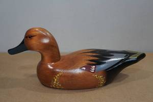 lot 105 image: Hand Carved & Painted Duck Decoy - Glass Eyes