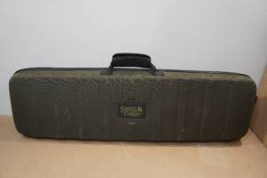 lot 129 image: Sheels Outfitters Hard Side Ice Rod Holder