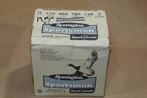 lot 201 image: 19 Mixed 12 Gauge 3-12 2 Shot Shotshells