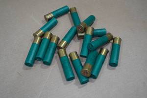 lot 205 image: 16 Remington Nitro Steel 12 Gauge 3-12 Steel BB Shot Shotshells