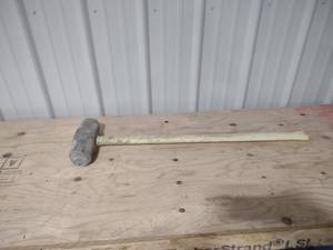 lot 98 image: 16 lb. Sledge...