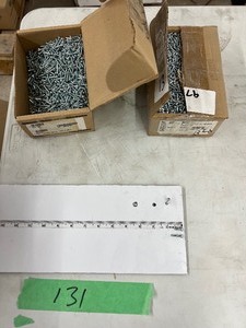 13LBS 6-32 X 12 & 5LBS 6-32 X 34 PHILLIPS ROUND HEAD MACHINE SCREWS