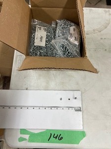 22LBS 10-32 X 1 PHILLIPS PAN HEAD MACHINE SCREW