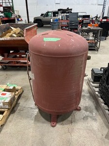 110GALLON PRESSURE TANK