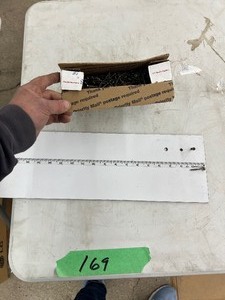 5LBS 7 X 1-14 SQUARE PANCAKE HEAD TYPE 17