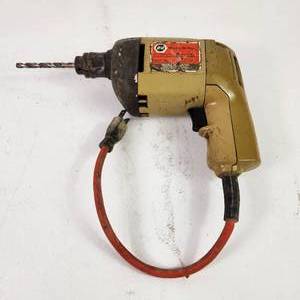 lot 25 image: Black & Decker 14 Drill 7004 Corded Good Condition Tested Works