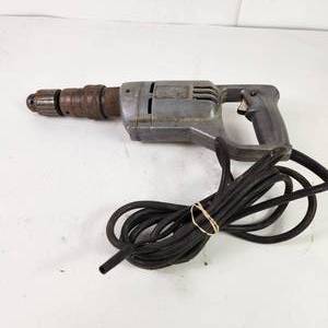 lot 27 image: Porter Cable Tool Good Condition Some Cord Damage Tested Works