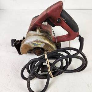 lot 84 image: FlorCraft 4-12 Circular Saw Model Tested Works Good Condition