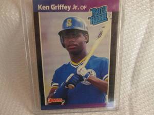 lot 3 image: 1989 Donruss Ken Griffey JR Rookies...
