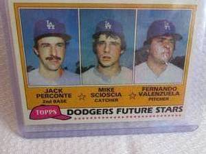 lot 105 image: 1981 Topps  Fernando Valenzuela Ro...