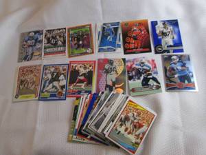 lot 119 image: Assorted Football Cards...