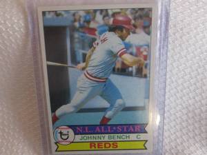 lot 125 image: 1979 Topps Johnny Bench Card...
