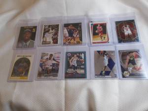 lot 131 image: Assorted Basketball Rookie Cards...