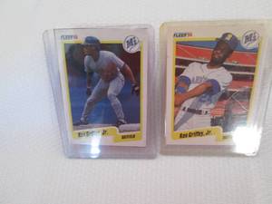 lot 254 image: 2- 1990 Fleer Ken Griffey Jr. Cards...