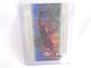 lot 270 image: 2001 Upper Deck Kevin Garnett Card...