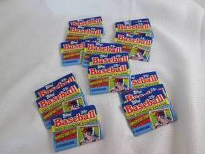 lot 275 image: 15- 1989 Topps Baseball Yearbook St...