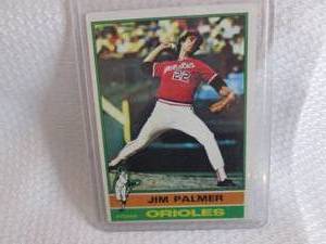 lot 337 image: 1976 Topps Jim Palmer Card...