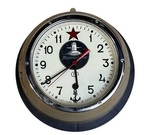 lot 1 image: Vintage Russian Soviet B CCCP Navy Kauahguyckue (Commander) Red Star Maritime Submarine Clock & Key in Working Condition.