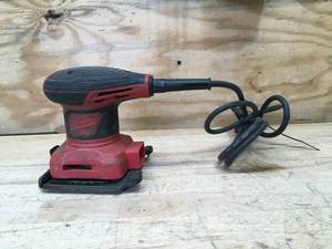 lot 80 image: Milwaukee 14 Sheet Sander Model # 6033-21