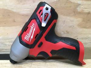 lot 118 image: Milwaukee 14 Hex Impact Driver Model # 2462-20 - Tool Only