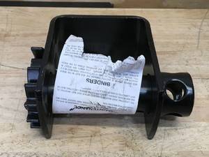 lot 111 image: Black Truck Winch