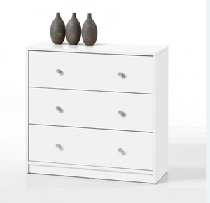 lot 76 image: Tvilum White 3 drawer dresser
