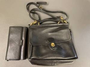 lot 19 image: Vintage Coach Leather Crossbody Bag & Wallet Set